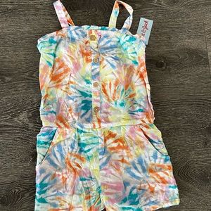 New with tag Cat and Jack Target Tie dye girls romper size 7/8 Medium
